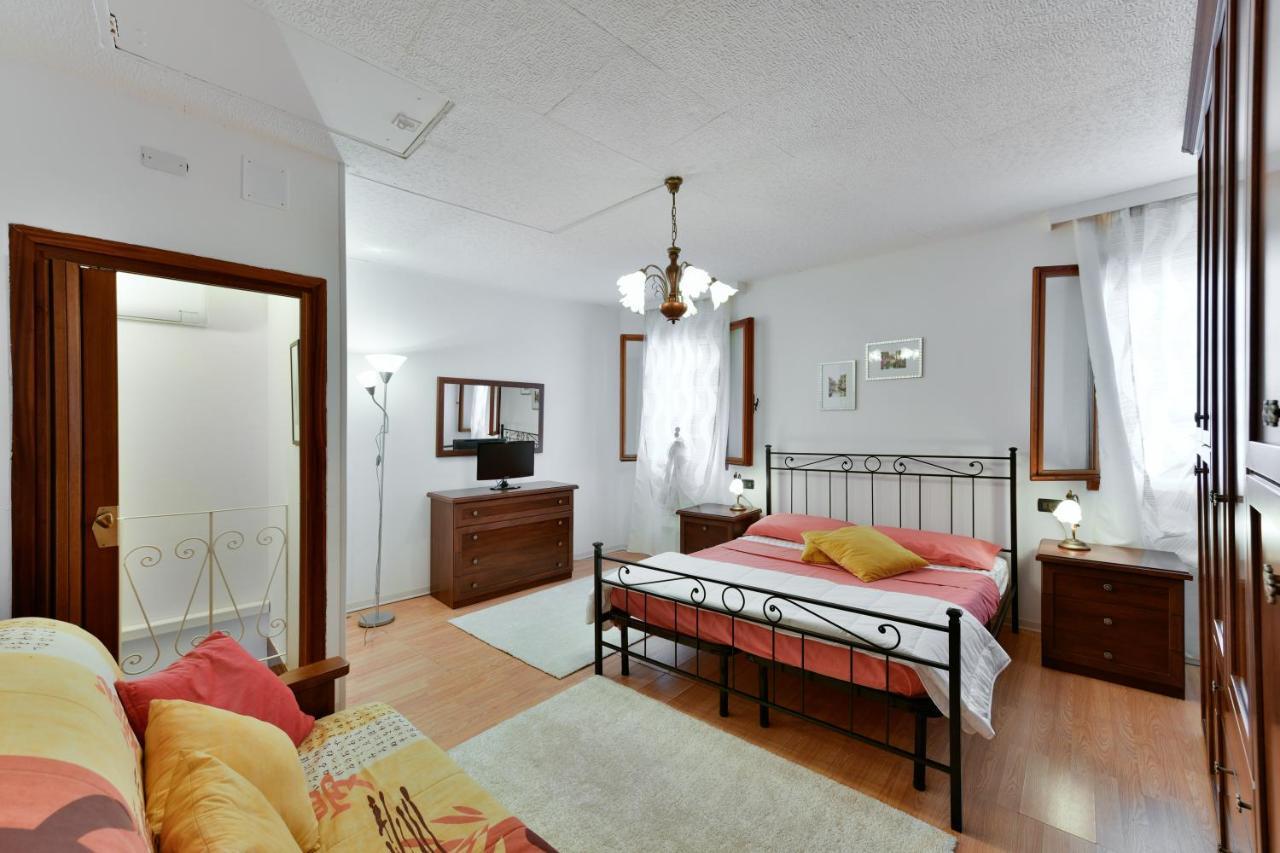 Bruna Holidays House Burano Buitenkant foto